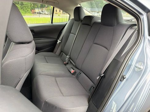 Used 2026 Toyota Corolla LE w/ LE Premium Package FWD image 19