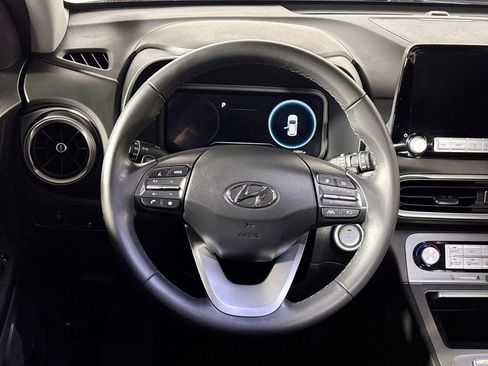 Used 2023 Hyundai Kona SEL image 13