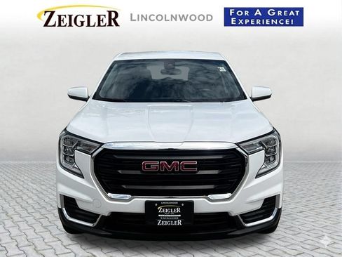 Used 2023 GMC Terrain SLE FWD image 9