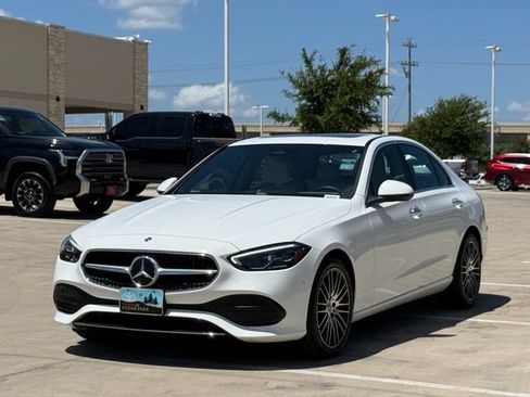 Used 2025 Mercedes-Benz C 300 Sedan image 8