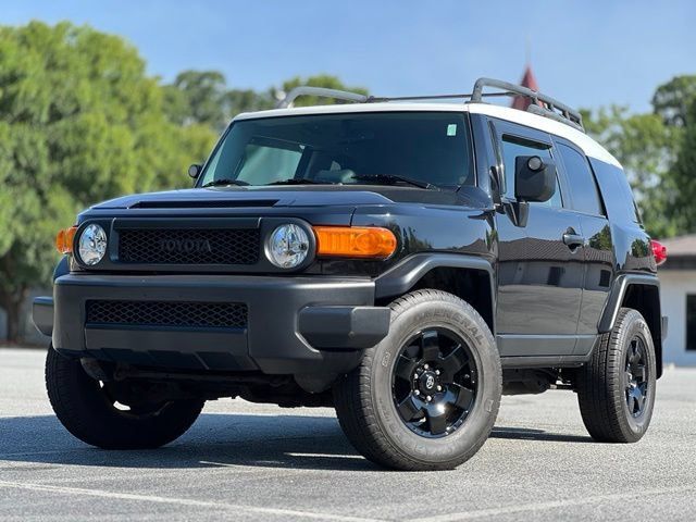 Used 2010 Toyota FJ Cruiser 4WD w/ Upgrade Pkg 2 image 1