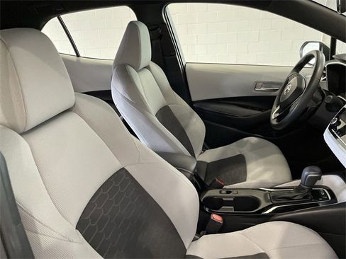 Used 2023 Toyota Corolla SE image 18
