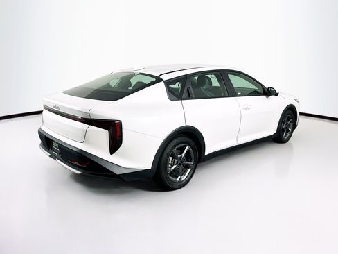 Used 2025 Kia K4 FWD image 9