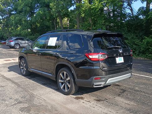 Used 2023 Honda Pilot Elite image 5