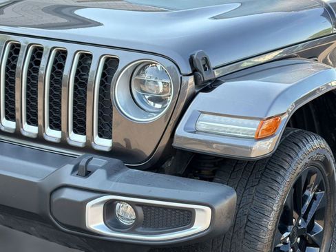 Used 2021 Jeep Wrangler Unlimited Sahara AWD/4WD image 10
