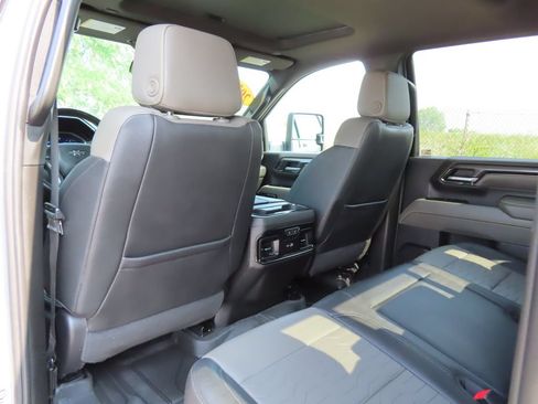 Certified 2024 Chevrolet Silverado 2500 ZR2 w/ Technology Package AWD/4WD image 31