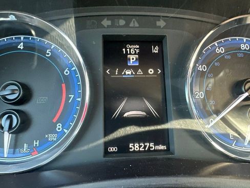 Used 2017 Toyota Corolla L FWD image 10