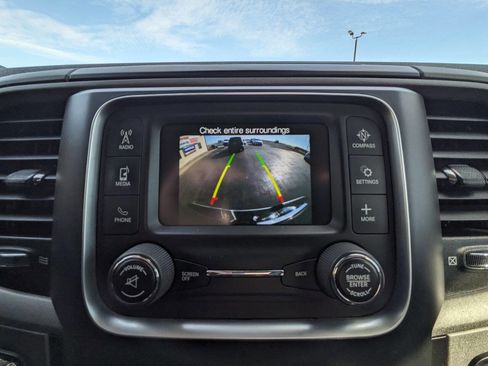 Used 2019 RAM 1500 Tradesman w/ Tradesman SXT Package image 17