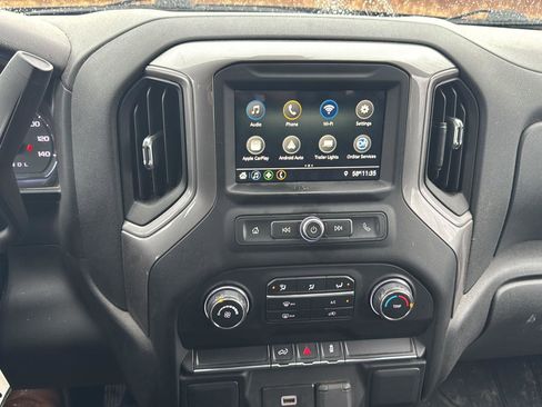 Used 2019 Chevrolet Silverado 1500 Custom w/ Custom Value Package image 14