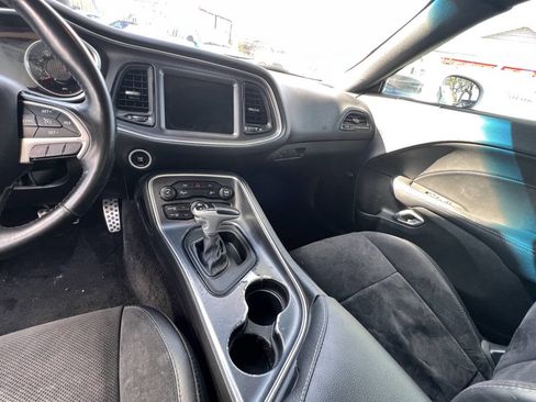 Used 2016 Dodge Challenger R/T Plus image 32