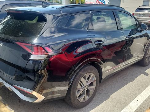 Used 2024 Kia Sportage SX FWD image 7