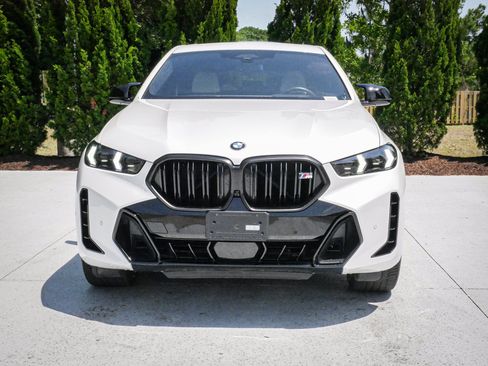 Used 2024 BMW X6 M60i AWD/4WD image 3
