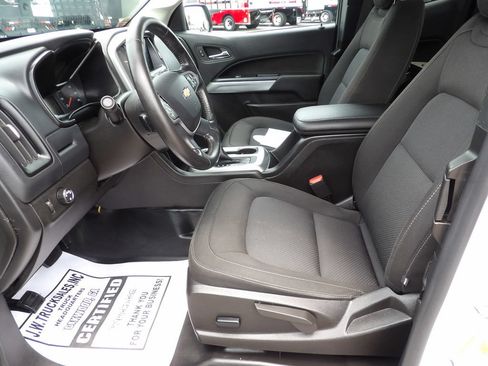 Used 2022 Chevrolet Colorado LT w/ Fleet Safety Package RWD image 17