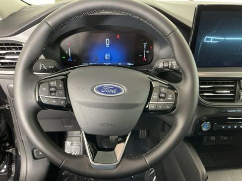 Used 2025 Ford Escape Active w/ Tech Pack #1 image 16