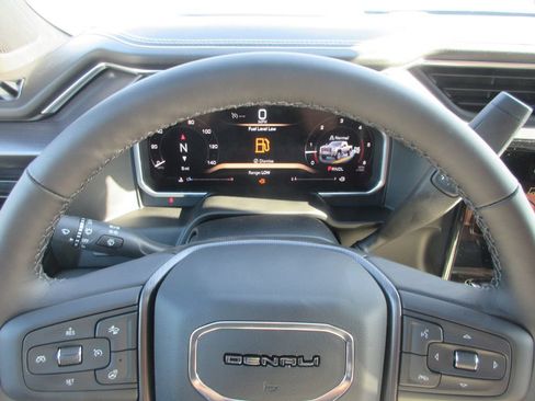 New 2026 GMC Sierra 3500 Denali Ultimate AWD/4WD image 19