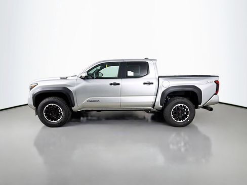 New 2026 Toyota Tacoma TRD Off-Road AWD/4WD image 4