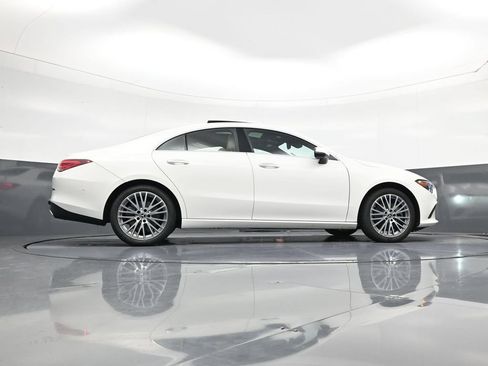 Used 2022 Mercedes-Benz CLA 250 4MATIC image 26