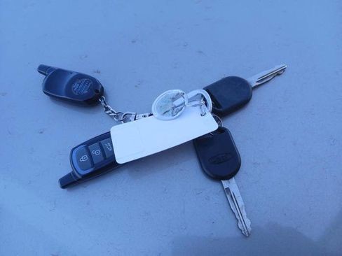 Used 2005 Ford Explorer Sport XLT AWD/4WD image 45