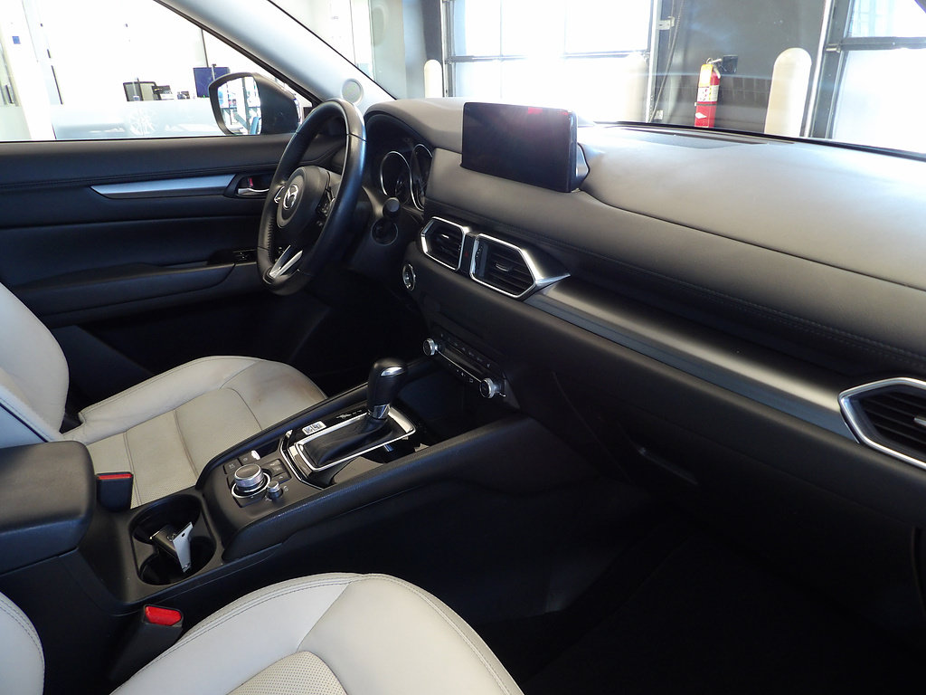Certified 2024 MAZDA CX-5 AWD 2.5 S w/ Preferred Package image 13