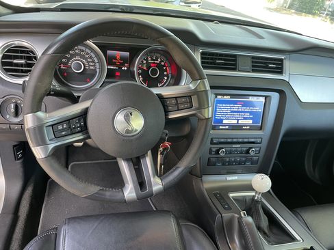 Used 2014 Ford Mustang Shelby GT500 w/ Equipment Group 821A image 8