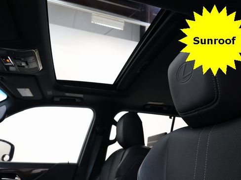 Used 2023 Lexus LX 600 4WD w/ Ultra Luxury Package image 20