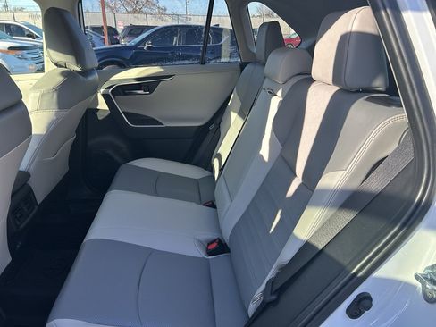 Used 2024 Toyota RAV4 Limited image 15