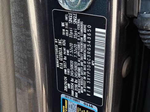 Used 2024 Kia Telluride SX Prestige w/ Towing Package AWD/4WD image 25