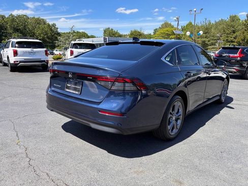Used 2024 Honda Accord EX image 7