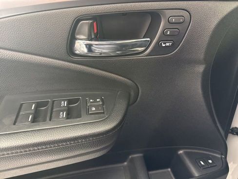 Used 2022 Honda Pilot EX-L image 19