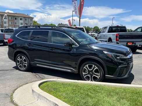 Used 2023 Subaru Ascent Limited AWD/4WD image 6