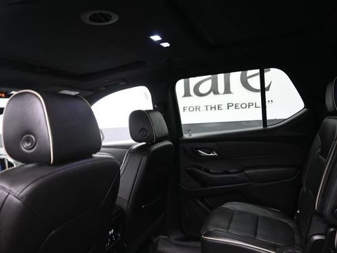Used 2023 Chevrolet Traverse Premier w/ LPO, Floor Liner Package AWD/4WD image 26