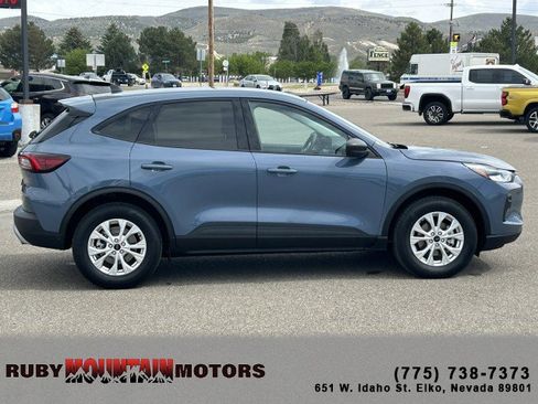 Used 2025 Ford Escape Active AWD/4WD image 8