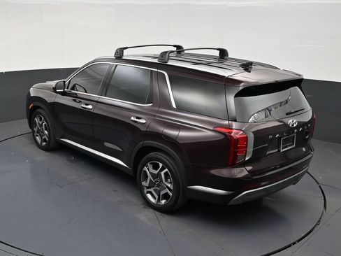 Used 2024 Hyundai Palisade SEL w/ Premium Package FWD image 14