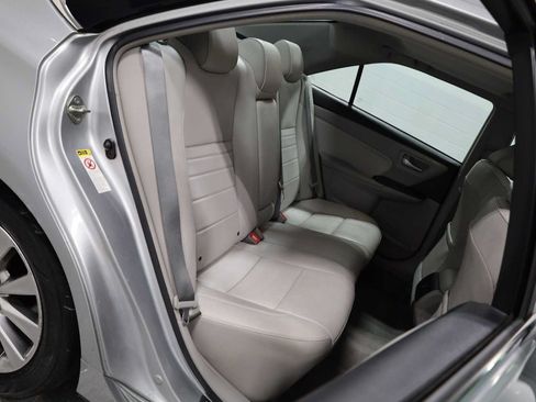 Used 2017 Toyota Camry XLE w/ Moonroof Package FWD image 35
