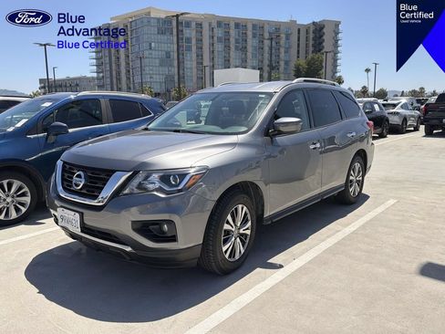 Used 2020 Nissan Pathfinder SV FWD image 13