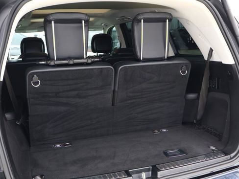 Used 2018 Mercedes-Benz GLS 550 4MATIC image 23