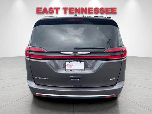 Used 2023 Chrysler Pacifica Pinnacle AWD/4WD image 4