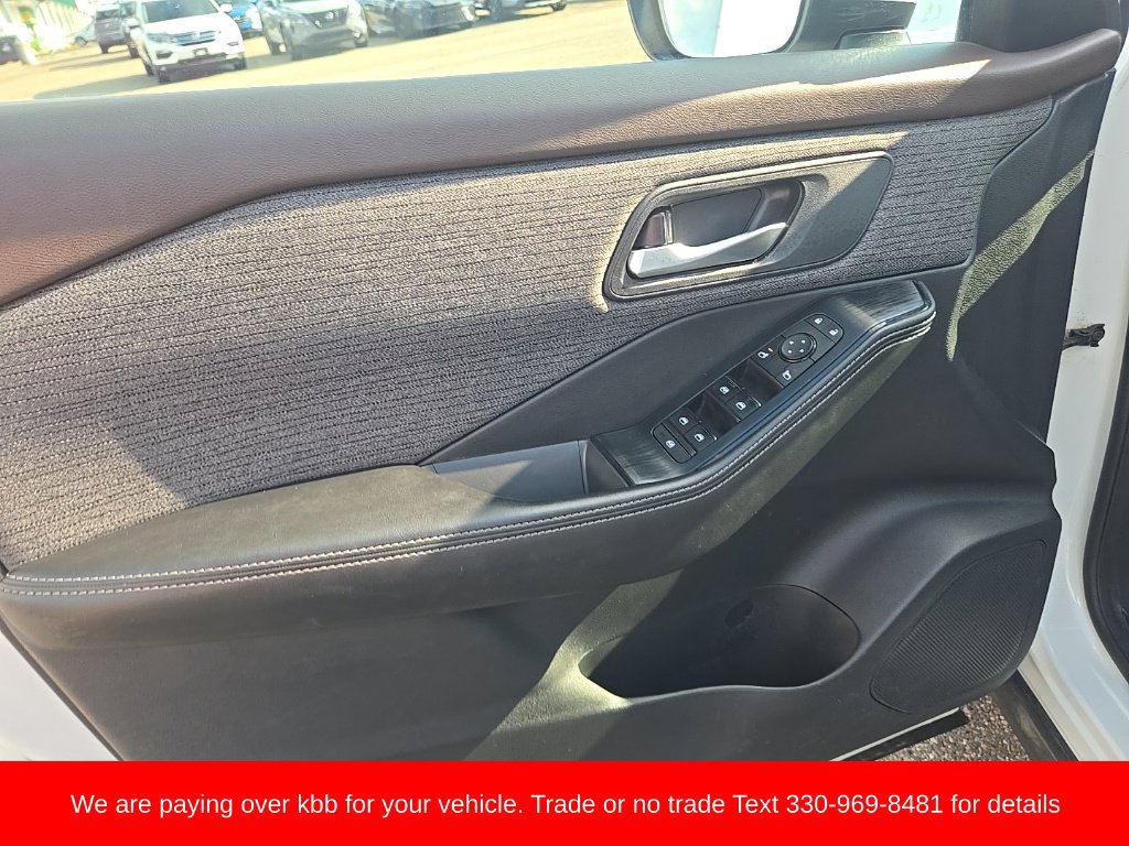 Used 2021 Nissan Rogue SV AWD/4WD image 10