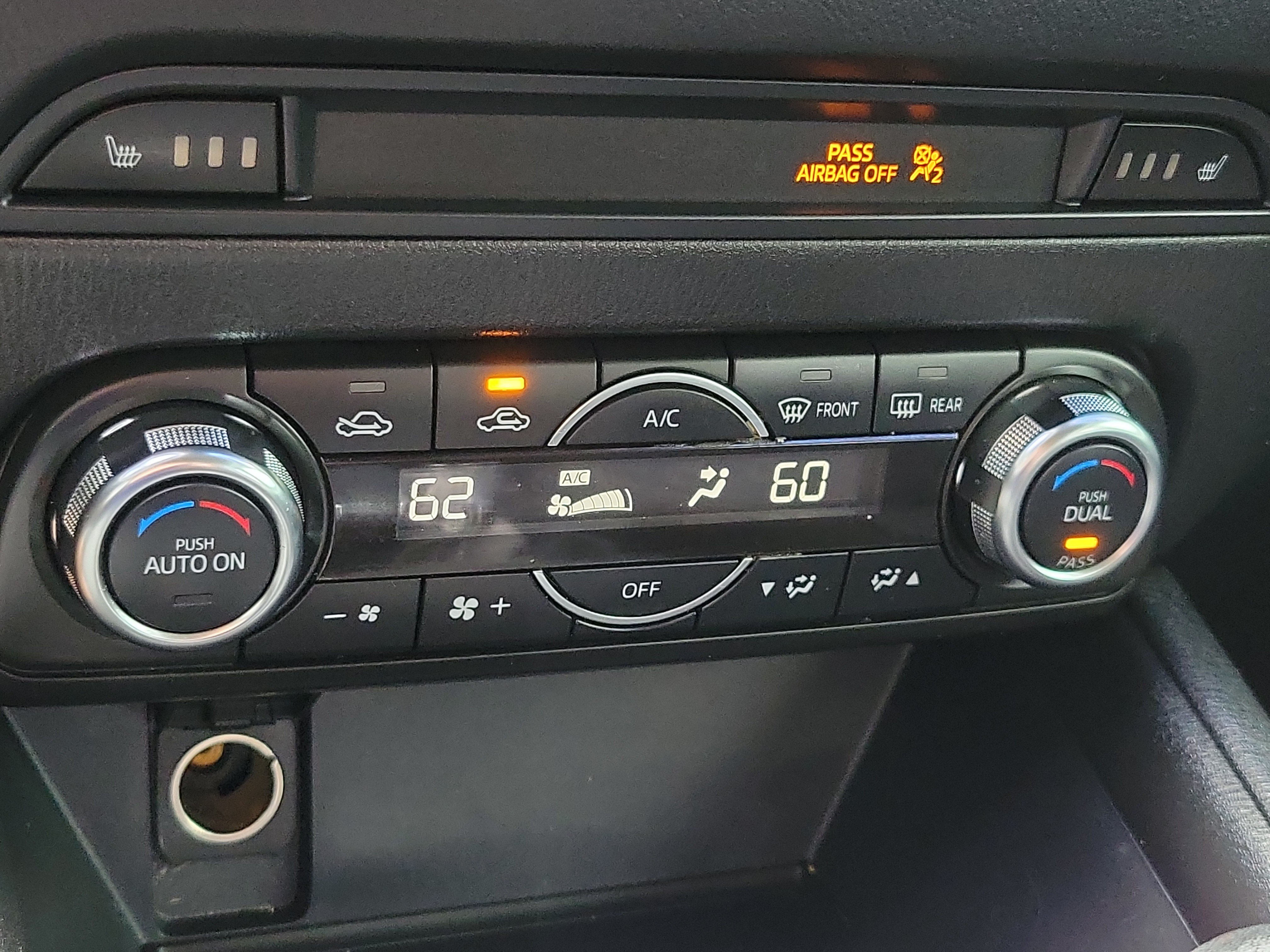 Used 2018 MAZDA CX-5 Touring w/ Preferred Equipment Package FWD image 23