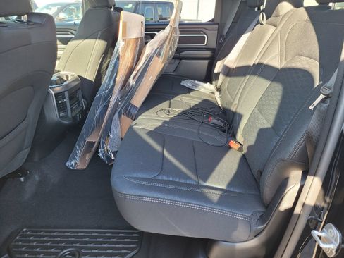 New 2026 RAM 1500 Big Horn AWD/4WD image 8