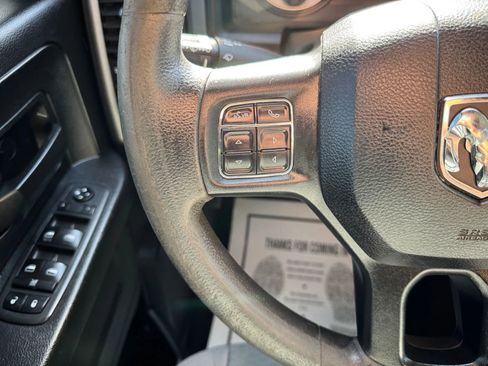 Used 2020 RAM 1500 Express image 24