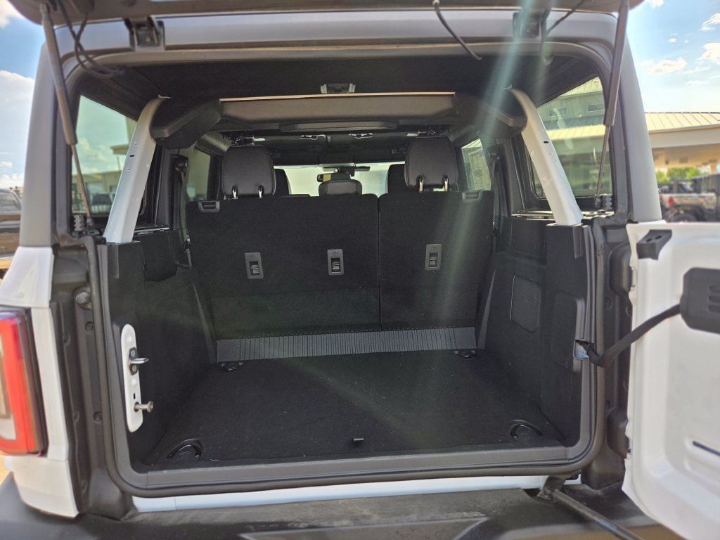 New 2026 Ford Bronco Outer Banks AWD/4WD image 14