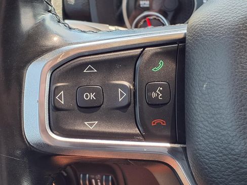 Used 2019 RAM 1500 Laramie AWD/4WD image 28