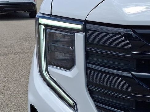 New 2026 GMC Sierra 1500 Elevation AWD/4WD image 10