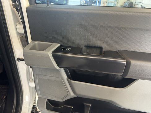 Used 2022 Ford F150 XL w/ Trailer Tow Package image 13