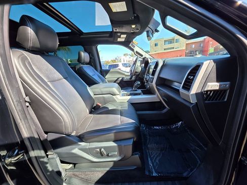 Used 2017 Ford F150 Lariat image 10