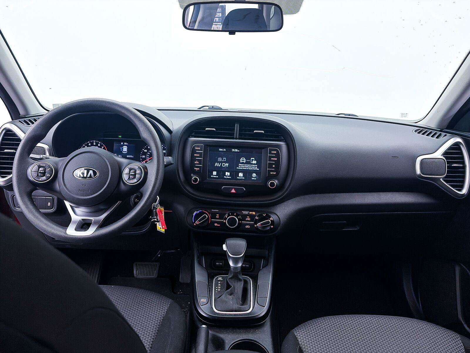 Used 2021 Kia Soul LX FWD image 18
