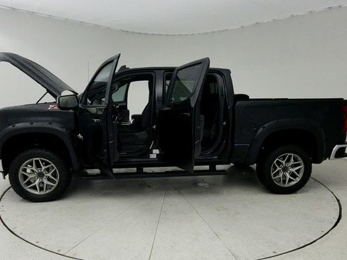 Used 2025 Chevrolet Silverado 1500 LT w/ Texas Edition Plus AWD/4WD image 11