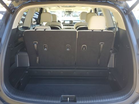 Certified 2022 Kia Telluride EX w/ EX Premium Package image 14