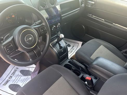 Used 2016 Jeep Patriot Sport w/ Power Value Group AWD/4WD image 10